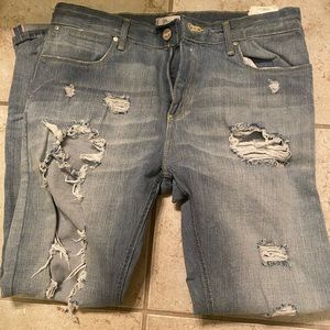 Wrangler distressed boyfriend jeans